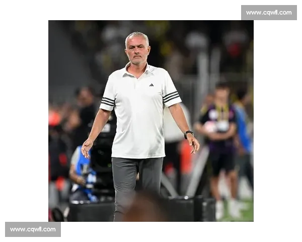 杜兰加盟费内巴切!1500 万欧年薪 + 租借买断条款,穆帅再添锋线利器 杜兰加盟费内巴切!1500 万欧年薪 + 租借买断条款,穆帅再添锋线利器