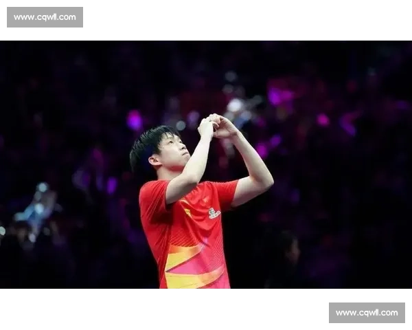 王楚钦首登Wallpaper封面：当冠军之手遇见千年匠心